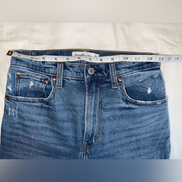 Abercrombie & Fitch The Ankle Straight Ultra High Rise Size 2 Women’s - Picture 3 of 9